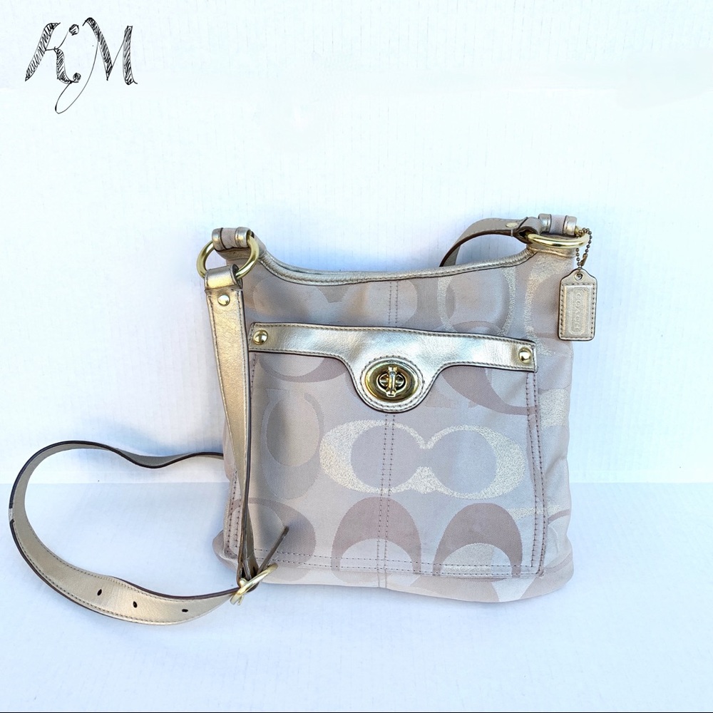 Coach Penelope Signature Optic Hippie Khaki/Gold C